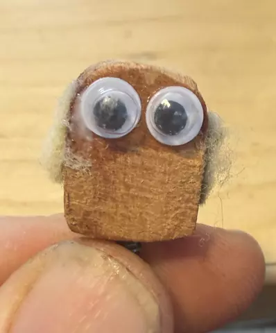 Striker head with eyes and hair