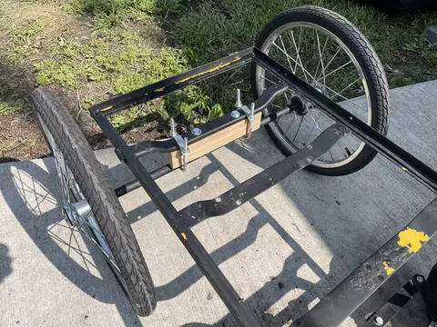 Frame with rear axle