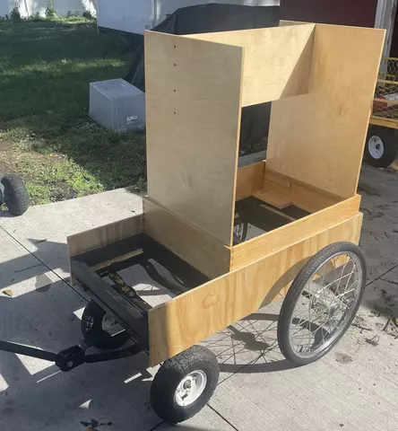 Front side on wheels