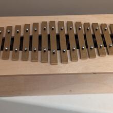 Small metallophone in a home made box